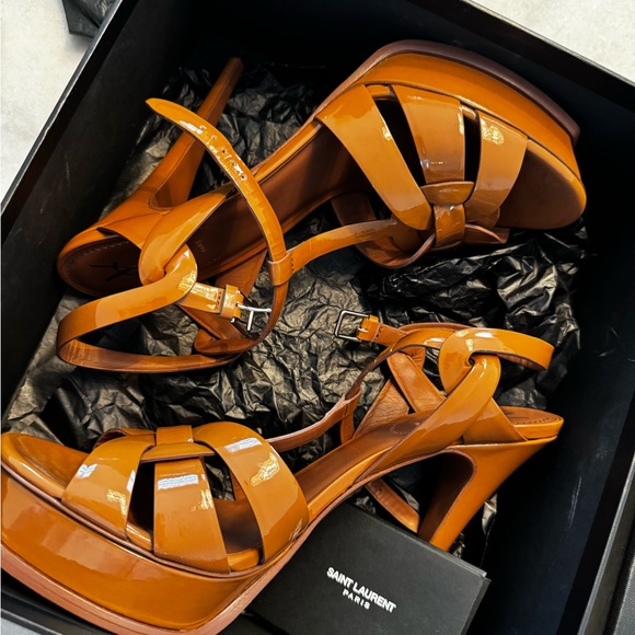Saint Laurent YSL Women's Patent heels 42 Tribute 105 original box BRAND NEW 👠 - Picture 4 of 16